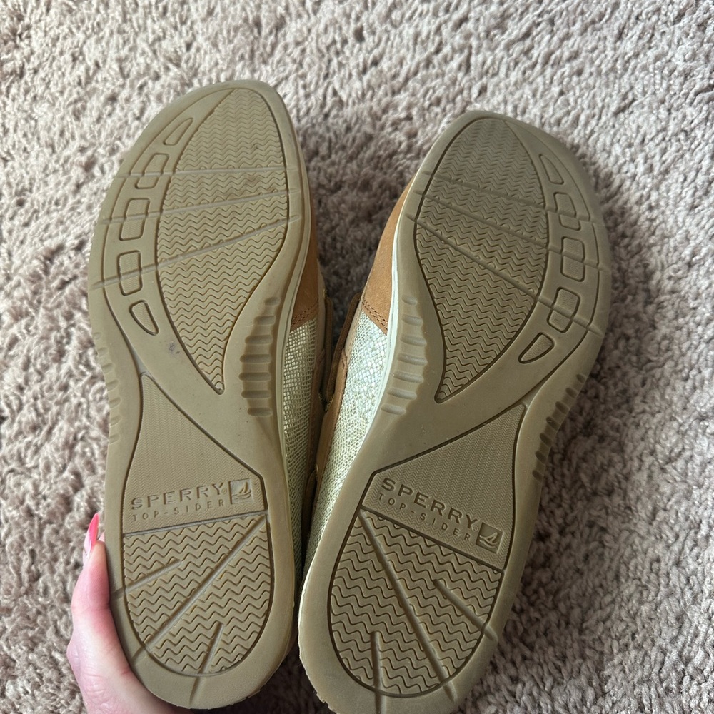 Sperrys - Picture 4 of 7